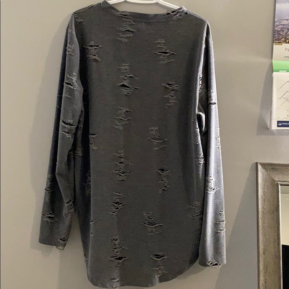 Divided long sleeve - Picture 2 of 2